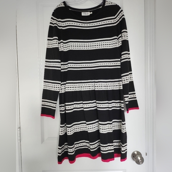 Eliza J Dresses & Skirts - Eliza J Black & White striped sweater dress size XL